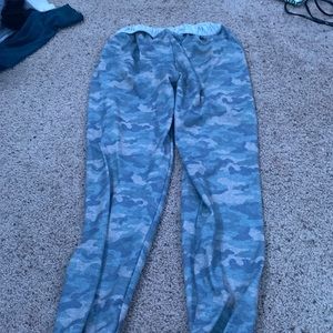 Mossimo size M camo sweatpants